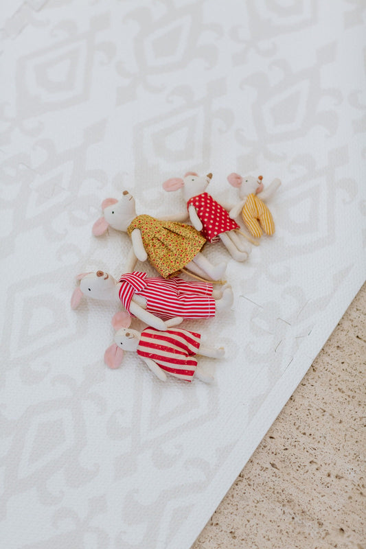 Tapetinho Estampa Tini Tiny - Ikat Bege