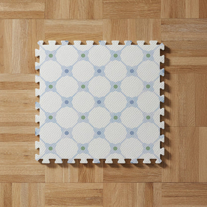 Detalhe da estampa Flower Power Azul impressa diretamente no EVA — tecnologia exclusiva Tini Tiny