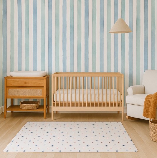 Tapete infantil Navy Maxi Tini Tiny no quarto de bebê — tapetinho de EVA premium