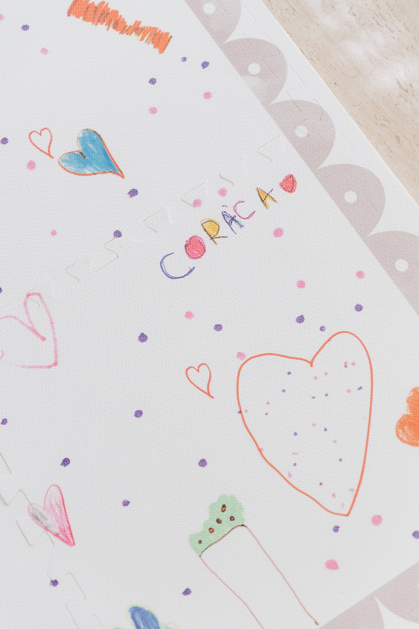 Tapetinho Doodles Collab guardei.co - Tapete Infantil de EVA Premium