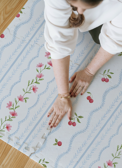 Tapetinho Collab Mariana Jabur - Cherry Dreams