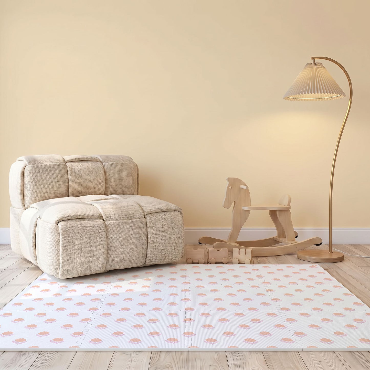 Tapete infantil Flora Laranja Tini Tiny no quarto de bebê — tapetinho de EVA premium
