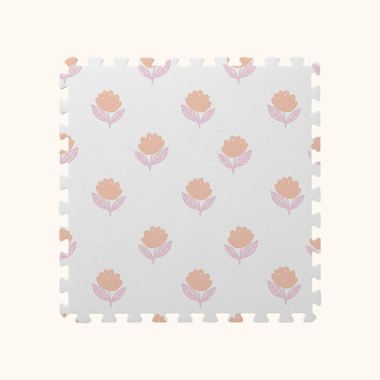 Tapete infantil de EVA Flora laranja, peça avulsa com flores laranja e folhas rosa