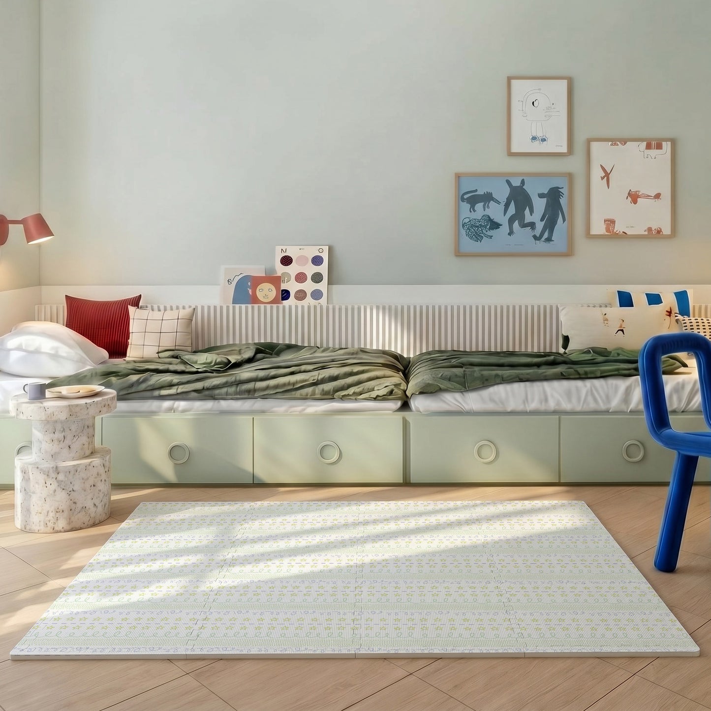 Tapete infantil Doodles Verde Tini Tiny no quarto de bebê — tapetinho de EVA premium